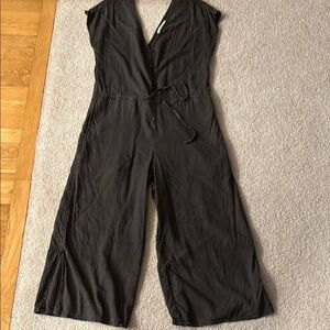 Cloth & Stone wide leg 3/4 length jumpsuit